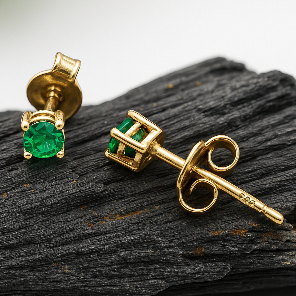 8k Gold Stud Earrings with Green Crystals