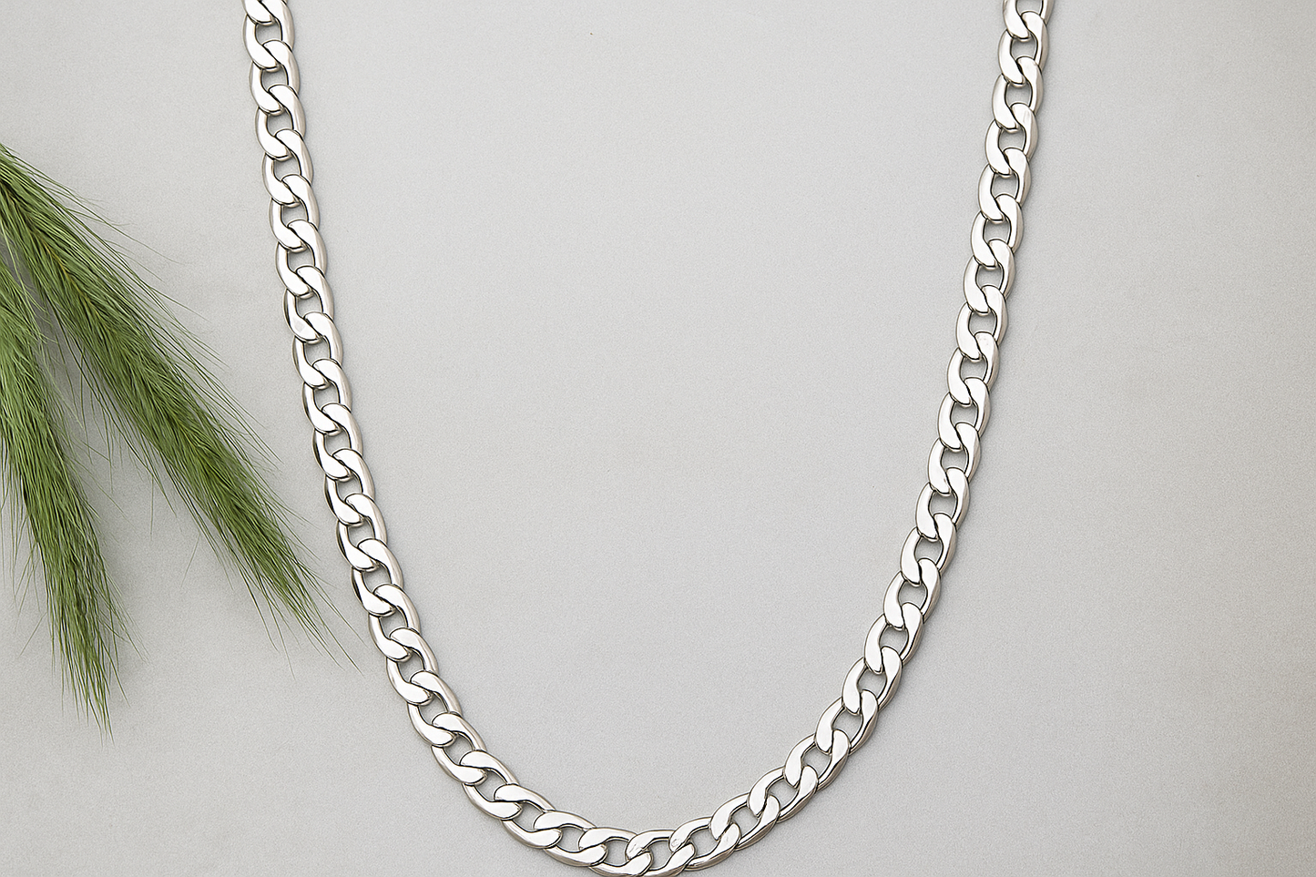 Silver Chain 925 – Classic Curb Model, 18.56g, 60 cm, Width 5 mm