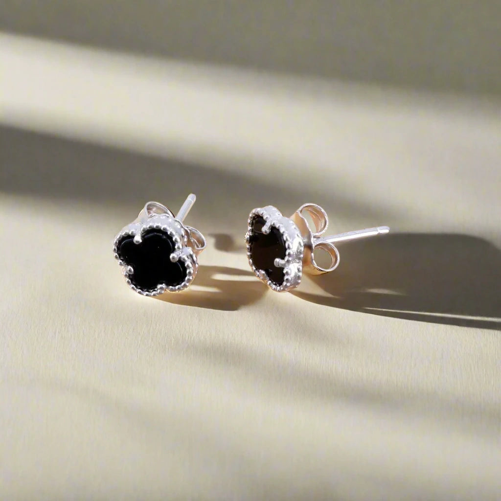 Silver 925 stud earrings with black stone
